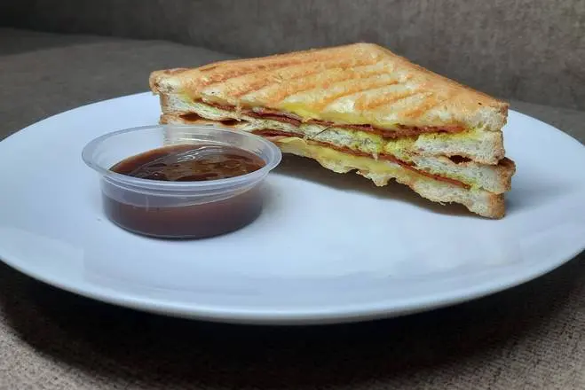 Bacon & Cheese Sandwich