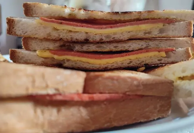 Ham & Cheese Sandwich